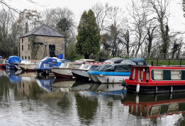 Usk Valley Walk: The Canal